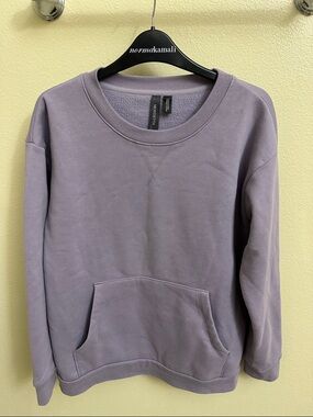 Mondetta Lavender Crewneck Sweatshirt med